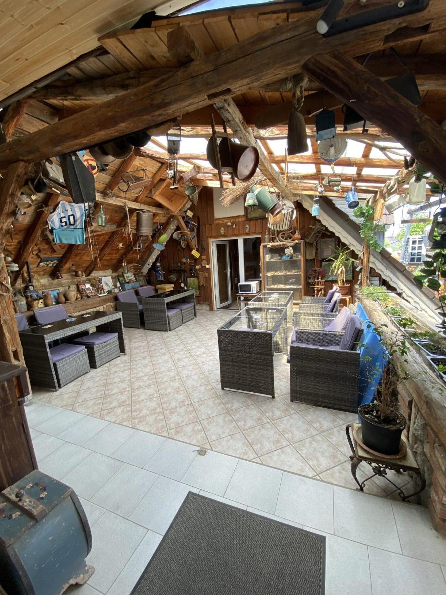 Lenzl's Panzió Acomodação com café da manhã Szigetvár Exterior foto